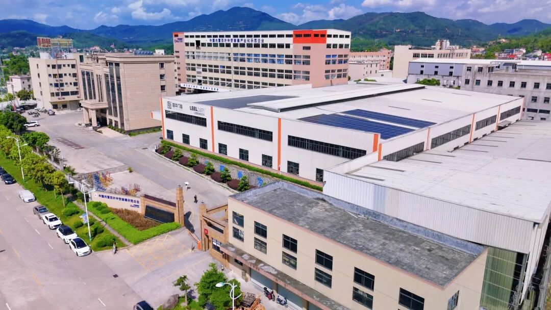 Guohua Doors & Windows และ Penghao Glass ผนึกกำลังสร้างบทใหม่แห่งประตูและหน้าต่างระดับไฮเอนด์